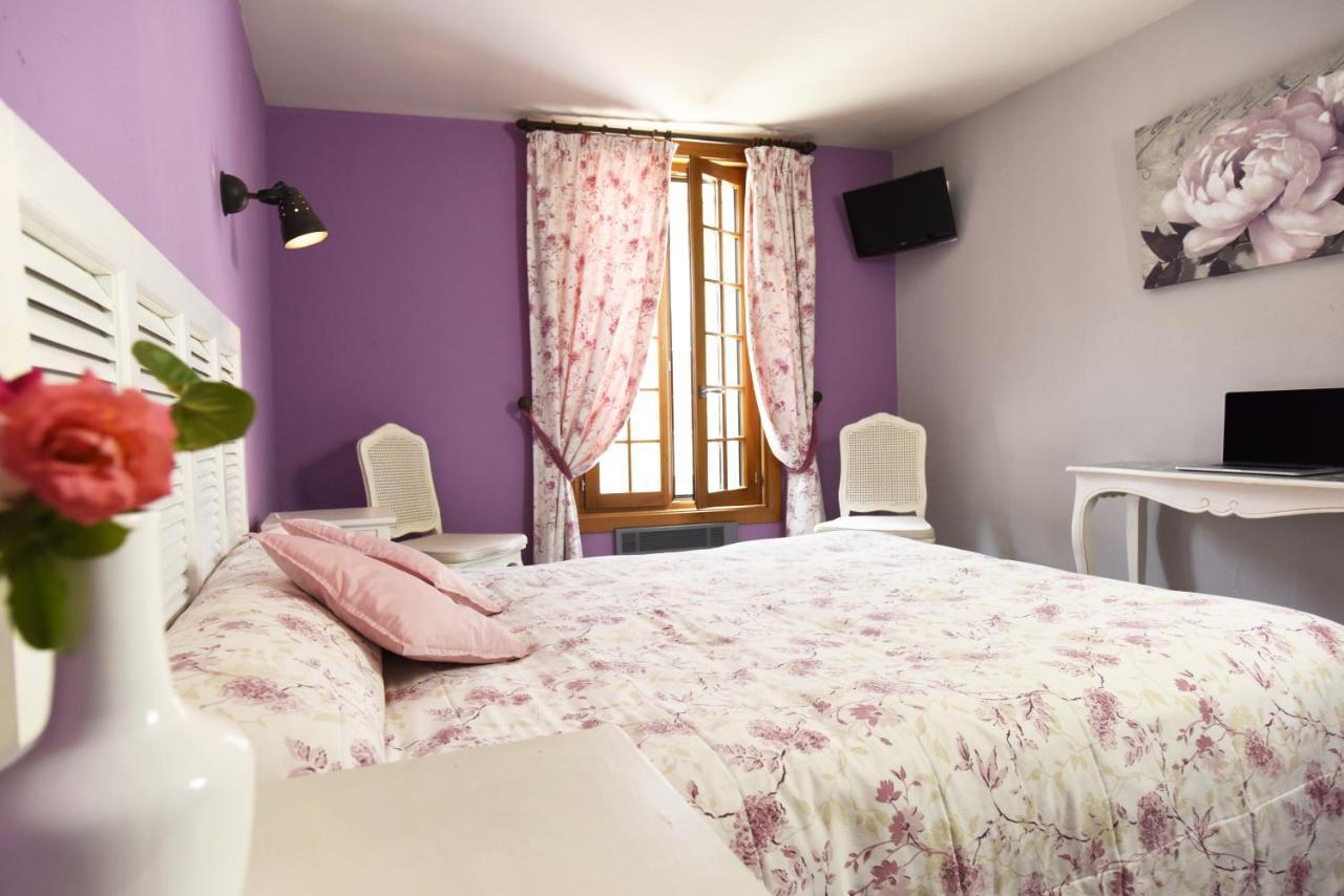 Logis Hotel-Restaurant Le Relais Hauterives Eksteriør bilde