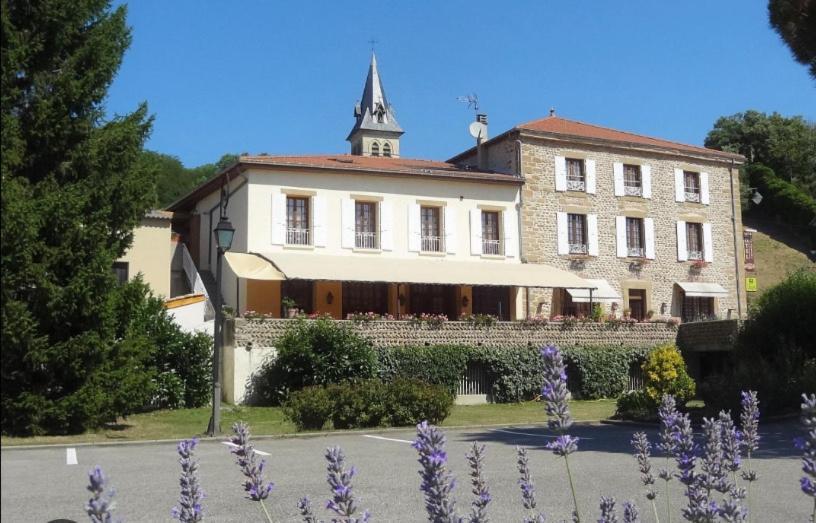 Logis Hotel-Restaurant Le Relais Hauterives Eksteriør bilde