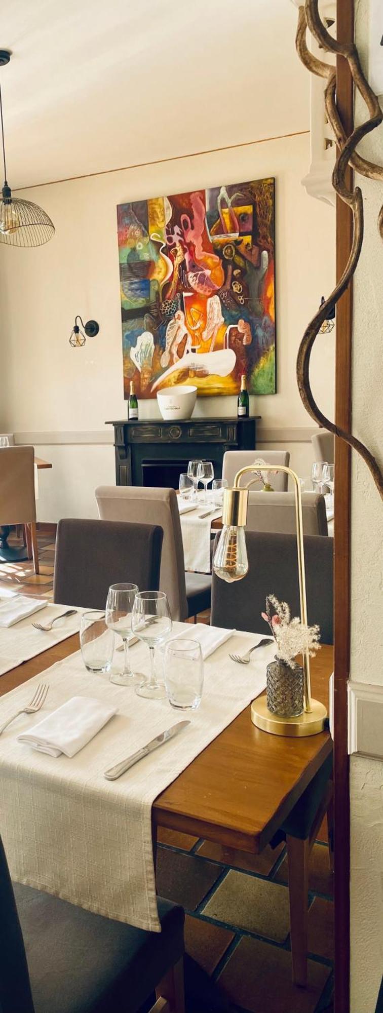 Logis Hotel-Restaurant Le Relais Hauterives Eksteriør bilde